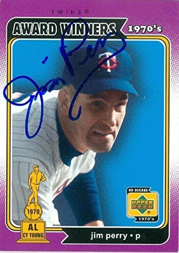 Sports Memorabilia Autograph Warehouse 246368 Jim Perry Autographed Baseball Card - Minnesota Twins 2001 Upper Deck Decade Award Winners Cy Young - No. 143