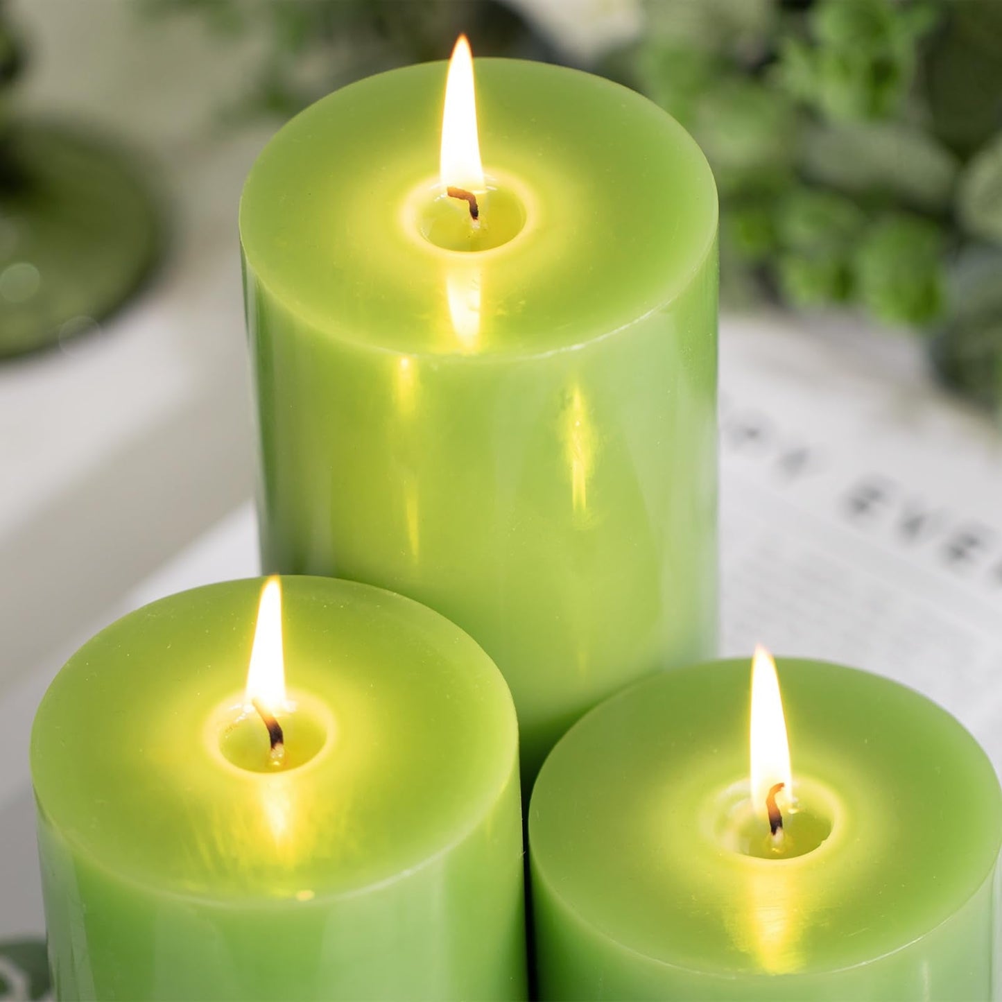 KONNI Green Pillar Candles Set of 3, 3"x 3" Unscented Pillar Candles Bulk, 30 Hours Long Burning Candles, Smokeless&Dripless Large Round Candle for Wedding, Home Decoration, Parties, Spas, Dinner