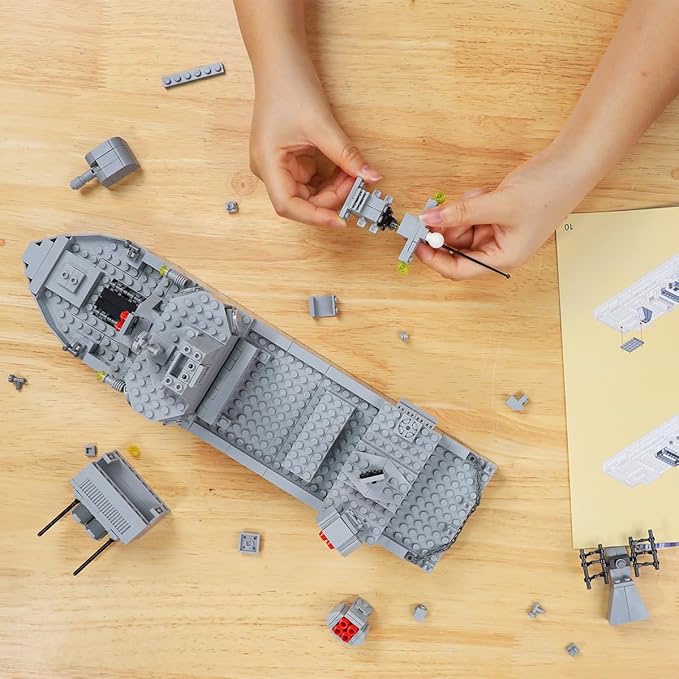 Navy Destroyer Building Set Battleship Building Toy A Gift Compatible with Lego Sets for Boys 8-14 & Adults (528pcs)