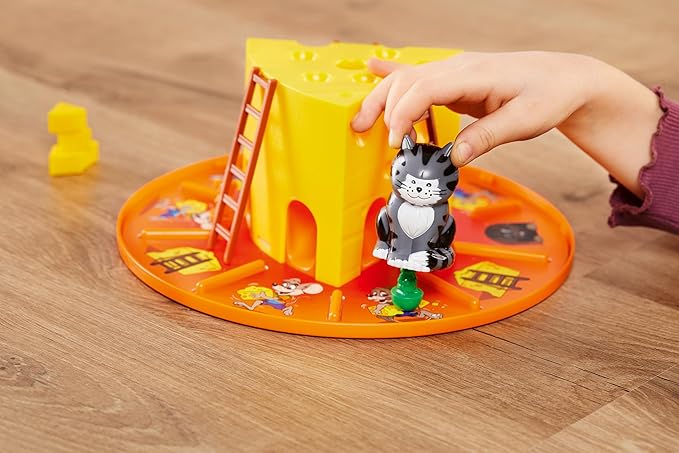 Ravensburger Cat & Mouse Board Games for Children Age 4 Years Up - 2 to 4 Players - Kids Gifts