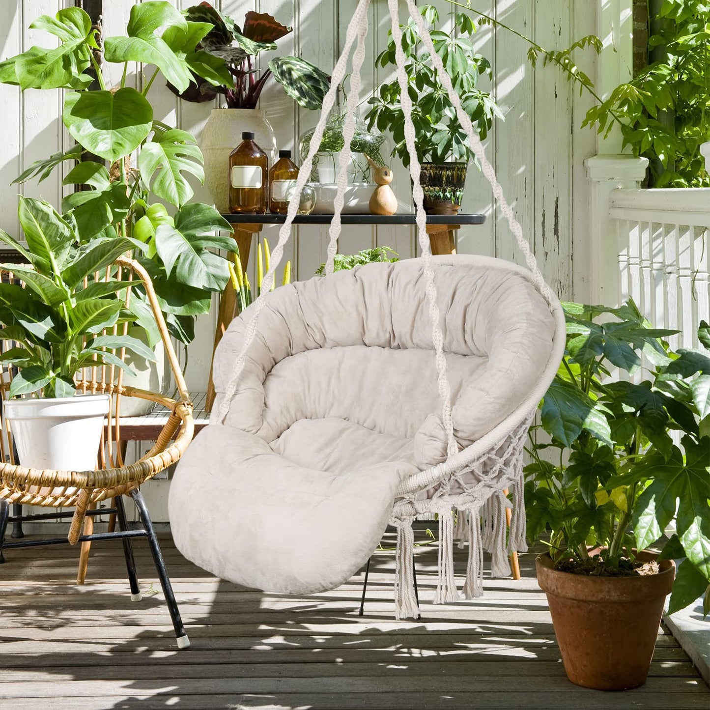 Hammock Chair with Cushion, Handmade Macrame Swing Chair with Hanging Hardware Kits, Bohemian Style Cotton Rope Hanging Chair for Bedroom Indoor Outdoor, Beige
