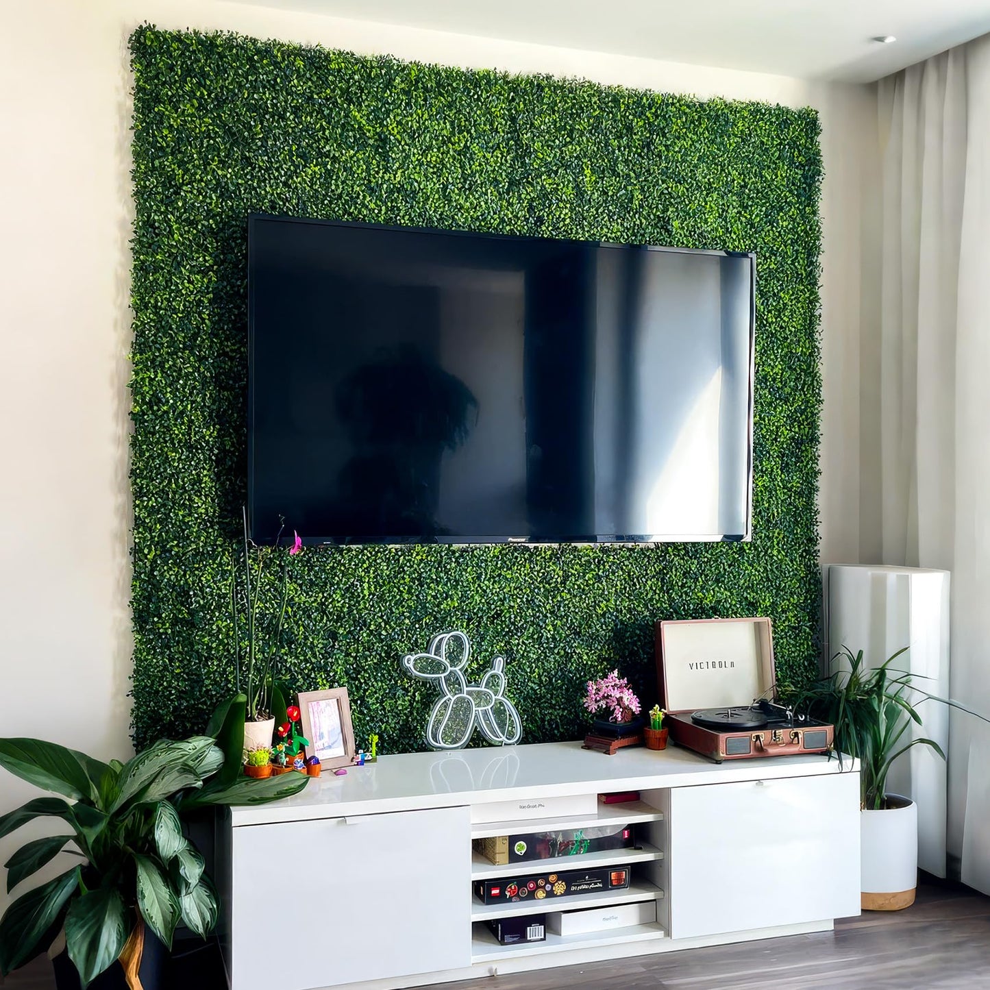 Ticanros Grass Wall Panel 24 Pack 20"x20" Artificial Boxwood Hedge Plant Wall, Greenery Walls, Artificial Grass Backdrop, Privacy Hedge Screen Faux Boxwood for Outdoor,Indoor,Garden,Fence,Backyard