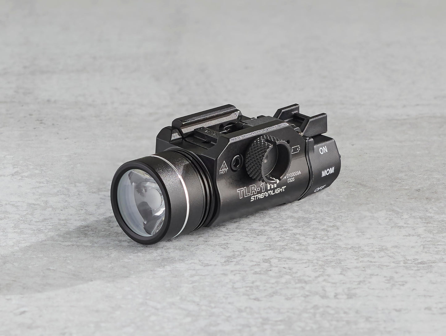 Streamlight 59152 TLR-1 HP 1000-Lumen High Candela Weapon Mounted Light with Long Gun Kit, Includes Safe Off Remote and Standard Switches, Remote Pressure Switch, Mounting Clips, Black