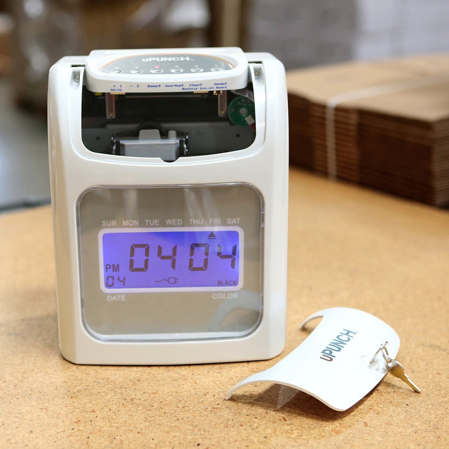 uPunch HN2500 Calculating Time Clock Bundle for Small Business: Auto Align Employee Time Tracking System with 100 Time Cards, Ribbon, and Keys