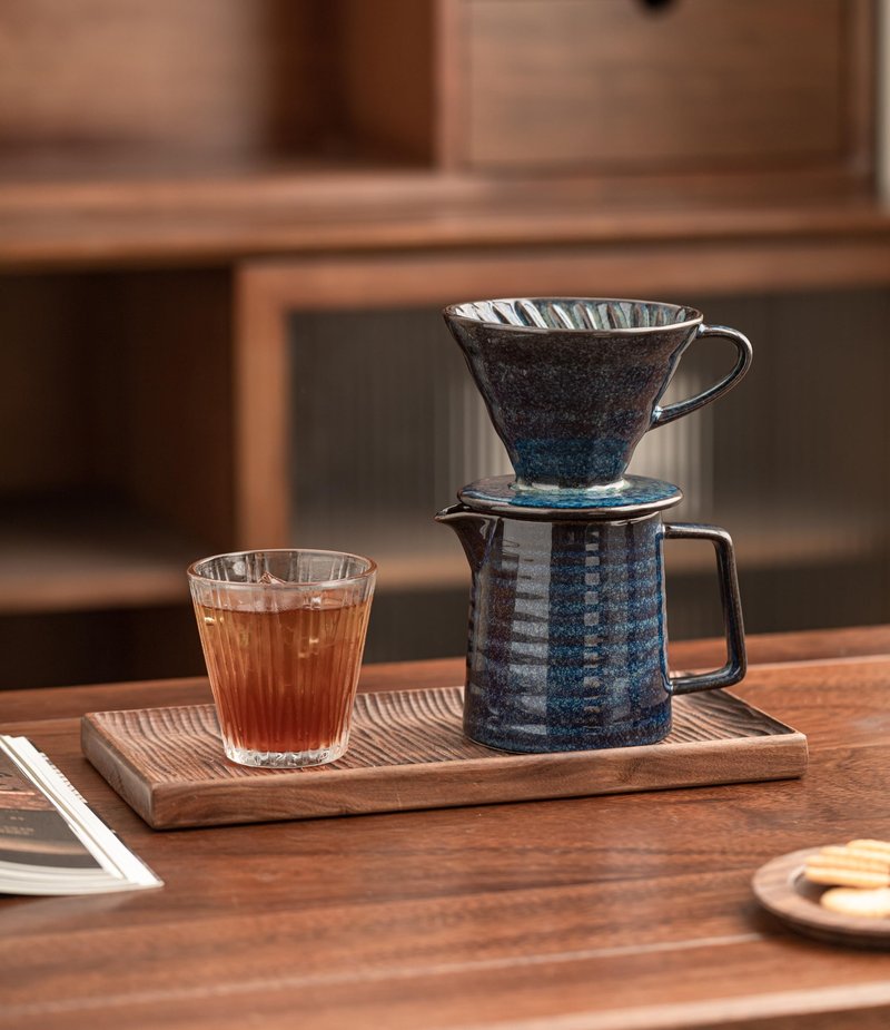 HYAXGM Pour Over Coffee Maker,Ceramic Coffee Maker With 40 pcs Paper Filter,15oz/450ml Pour Over Coffee Dripper (Starry Blue, V02)