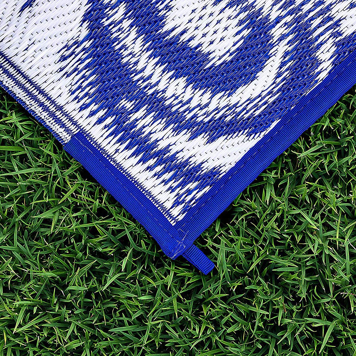 Camco 42841 Swirl Awning Leisure Mat-Blue 8' X 16'