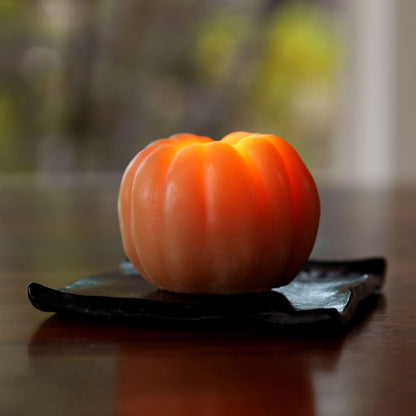 Big Dipper Wax Works Beeswax Pumpkin Candle – Large (4" × 3") Natural | Handcrafted 100% Pure Beeswax Harvest Candle | Unscented 40-Hour Burn | Fall & Thanksgiving Centerpiece