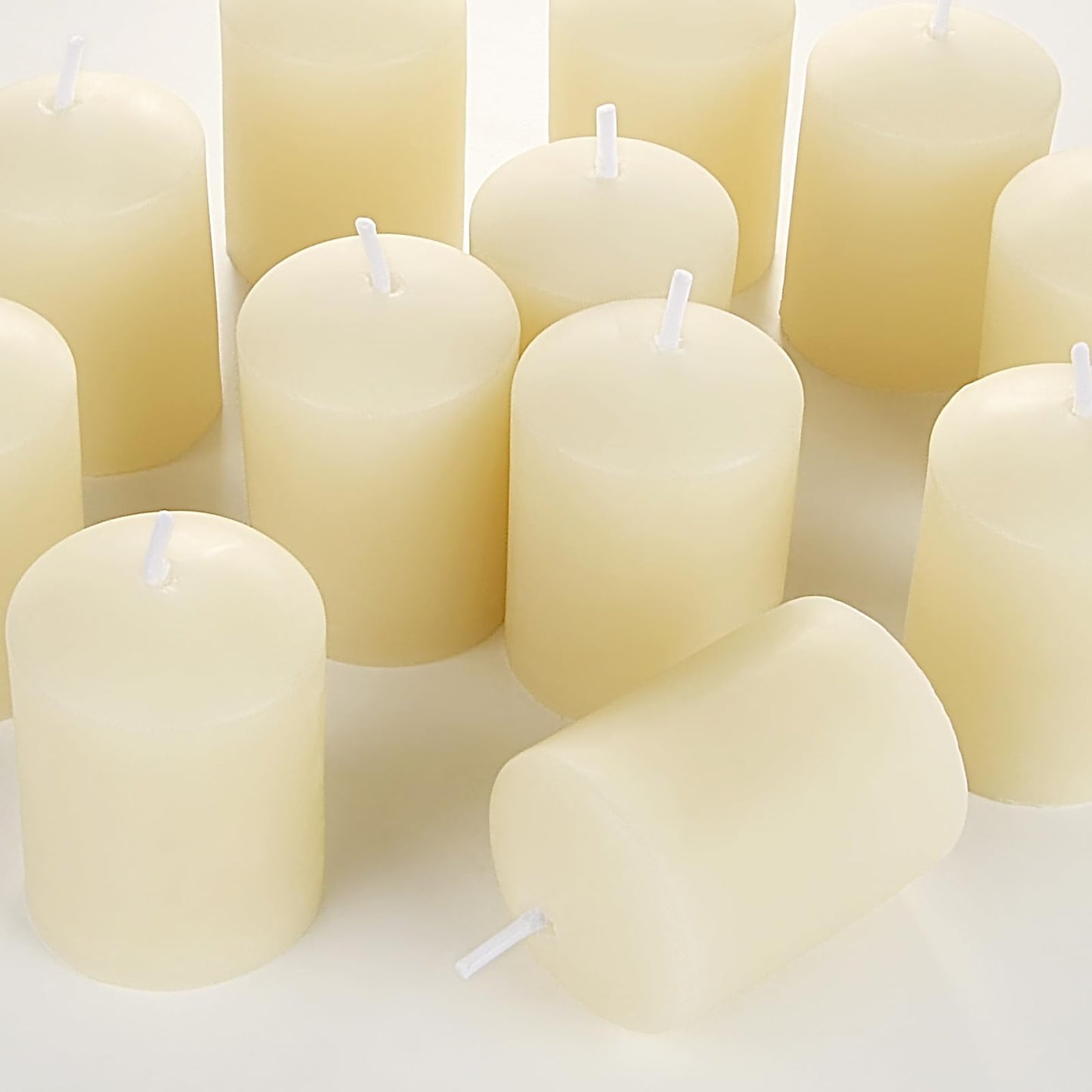 TELOSMA Natural Beeswax Candles Drippless - Smokeless Pure Beeswax Votive Candles - Mini Beeswax Pillar Candle for Home, Restaurants, Parties Decorations -Pack of 12, Off White