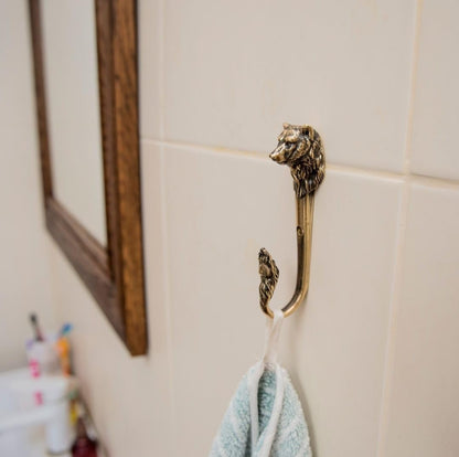 TUTURA LUTSS Bear (Paw) Decorative Hanging Brass Metal Wall Hook. Handmade. for Living Room Bathroom Badroom Kids Room. Rack Hangers. Home Interior Design