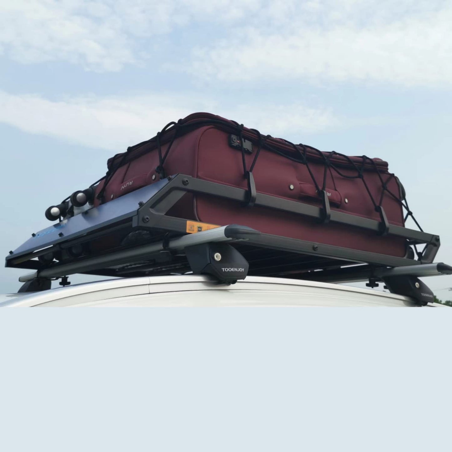 TOOENJOY Roof Rack Basket with Net, 43’’x 35’’x 4.7’’, Anti-Rust Rooftop Cargo Carrier with Removable Wind Fairing, Universal Car Top Luggage Holder for Car, SUV and Truck, 143 lbs Capacity