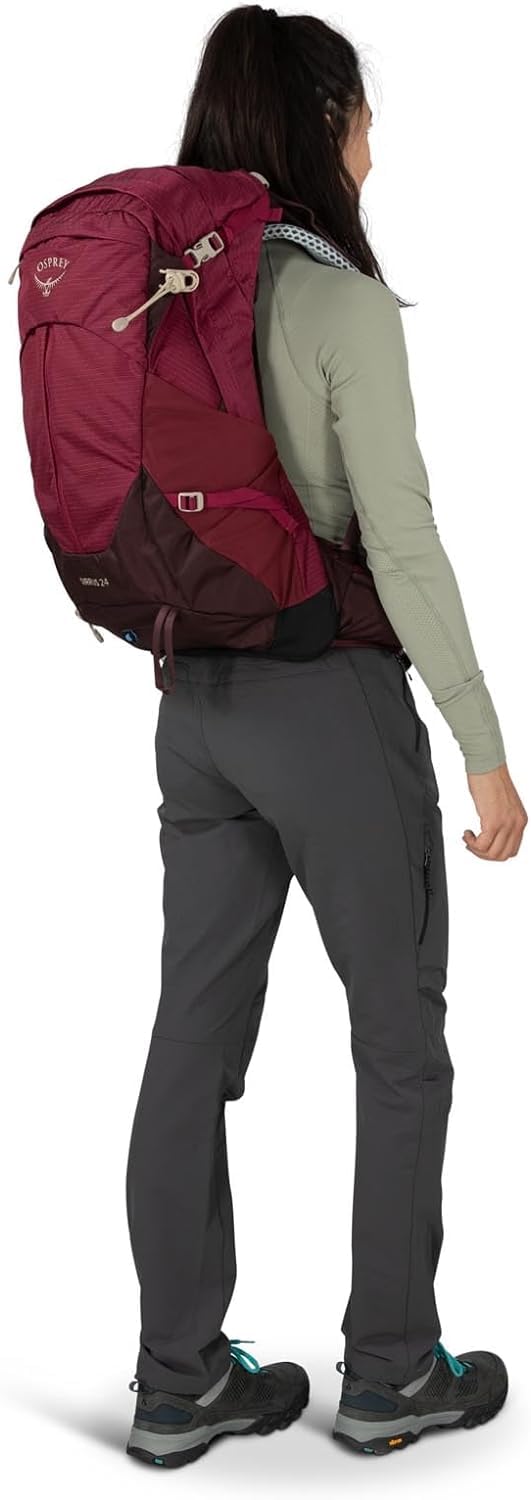 Osprey Sirrus 24L Women's Hiking Backpack, Elderberry Purple/Chiru Tan