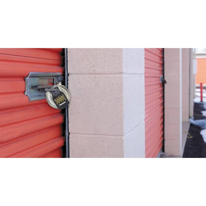 MASTER LOCK Heavy Duty Disc Padlock [Combination] [Stainless Steel] [Outdoor] M40EURDNUM - Best Used for Storage Units, Sheds, Garages, Trailers and More