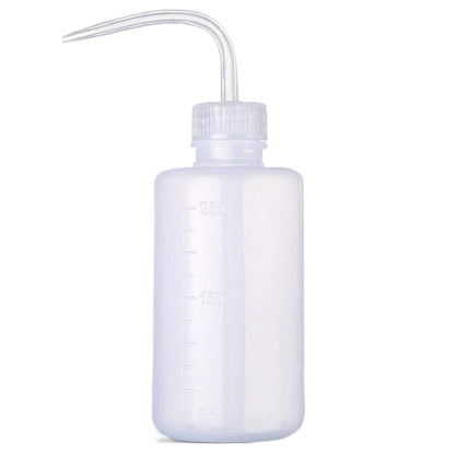 BEADNOVA Squeeze Bottle Plant Watering Bottle 250ml 8oz Small Wash Bottle Squeeze Plastic Small Watering Can for Indoor Plants Succulent Watering Can (1pc)