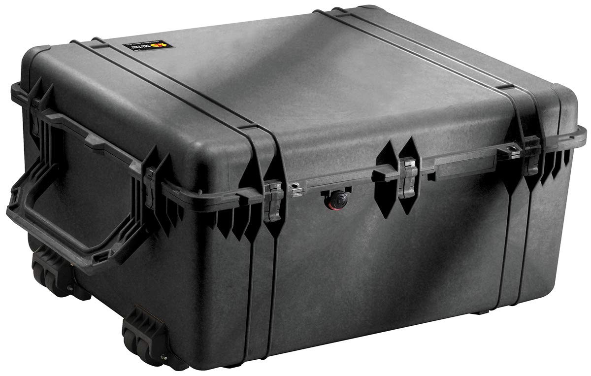 Pelican 1690 Case With Foam (Black)