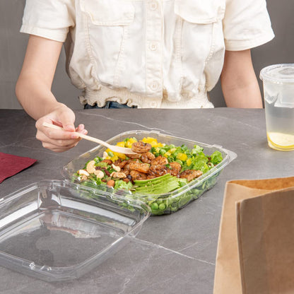 Restaurantware Thermo Tek 45.7 Ounce Clamshell Containers 100 Anti-Fog To Go Food Containers - Freezable Rectangle Clear Plastic Food Packaging Containers Disposable