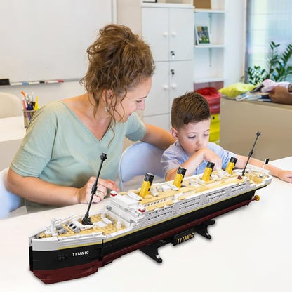 Titanic Boat Model Building Blocks Set 1465 Pieces Mini Bricks Cruise Ship ModelDIY Educational Titanic Toys for Alone at Home