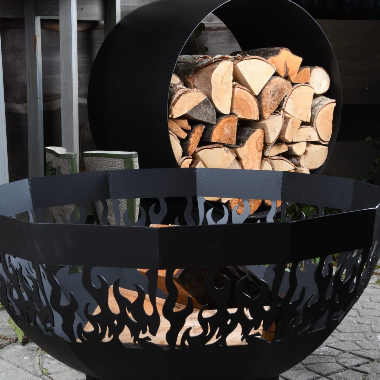 Esschert Design Modern Round Wood Storage, Steel