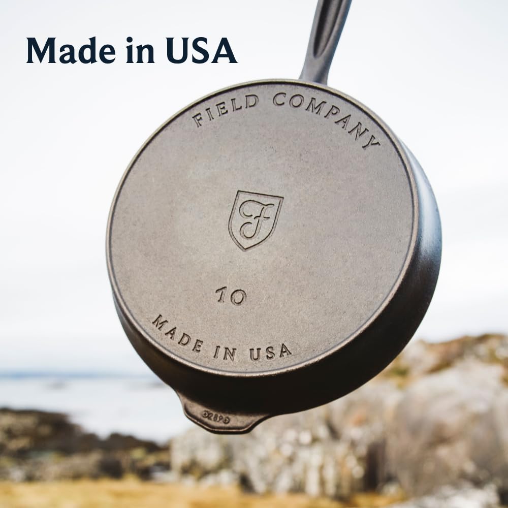 Field Company No.10 Skillet and Matching No.10 Cast Iron Skillet Lid