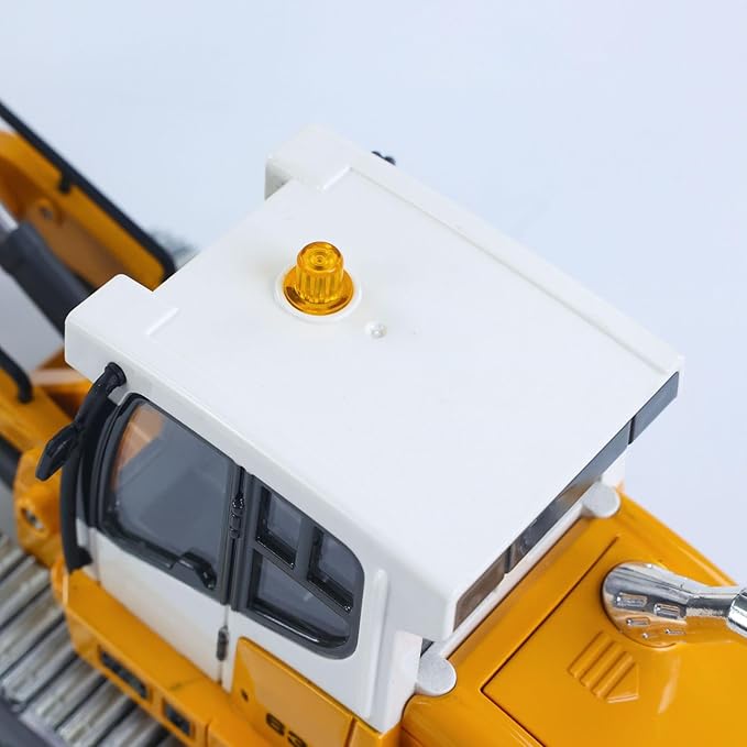 TOUCAN RC HOBBY 1/50 RC Electric Lifting Tracked Loader LR636 2.4G Construction Vehicle Metal Bucket Tracks Ripper RTR Model Light Sound Battery for Adult
