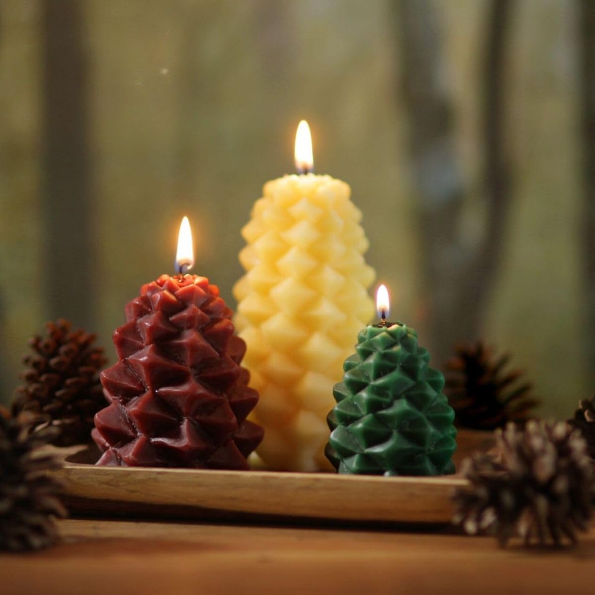 Big Dipper Wax Works Medium Pinecone Candle – Chestnut, Handcrafted 100% Pure Beeswax, 20-Hour Clean Burn, Unscented Eco-Friendly Winter & Holiday Décor, 4” x 3” Sculpted Candle