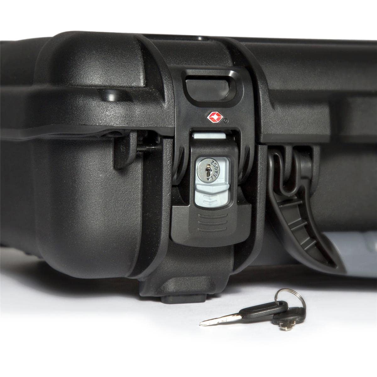 NANUK 923 Hard Camera Case with Laptop Insert Kit - Black