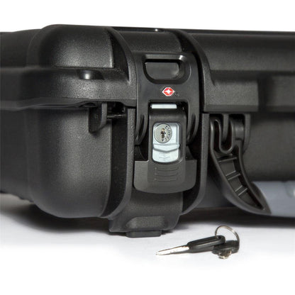 NANUK 923 Hard Camera Case with Laptop Insert Kit - Black