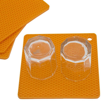 Smithcraft Silicone Trivets for Hot Dishes, Pots and Pans, Hot Pads for Kitchen, Black Silicone Pot Holders Mats for Kitchen Counter, Non Slip Heat Resistant Mat, Flexible Trivet Mat Set 4