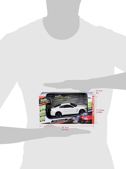 Maisto Tech R/C 1:24 Scale 2.4 GHz 2016 Ford Shelby GT350 White