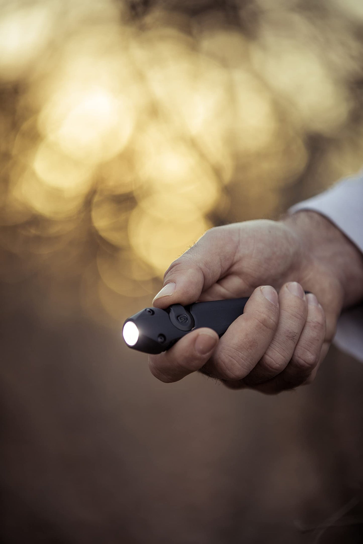 Streamlight 88810 Wedge 1,000-Lumen Max 300-Lumen Standard 1,200-Candela Flat Everyday Carry Flashlight, Includes USB-C Cable and Lanyard, Black