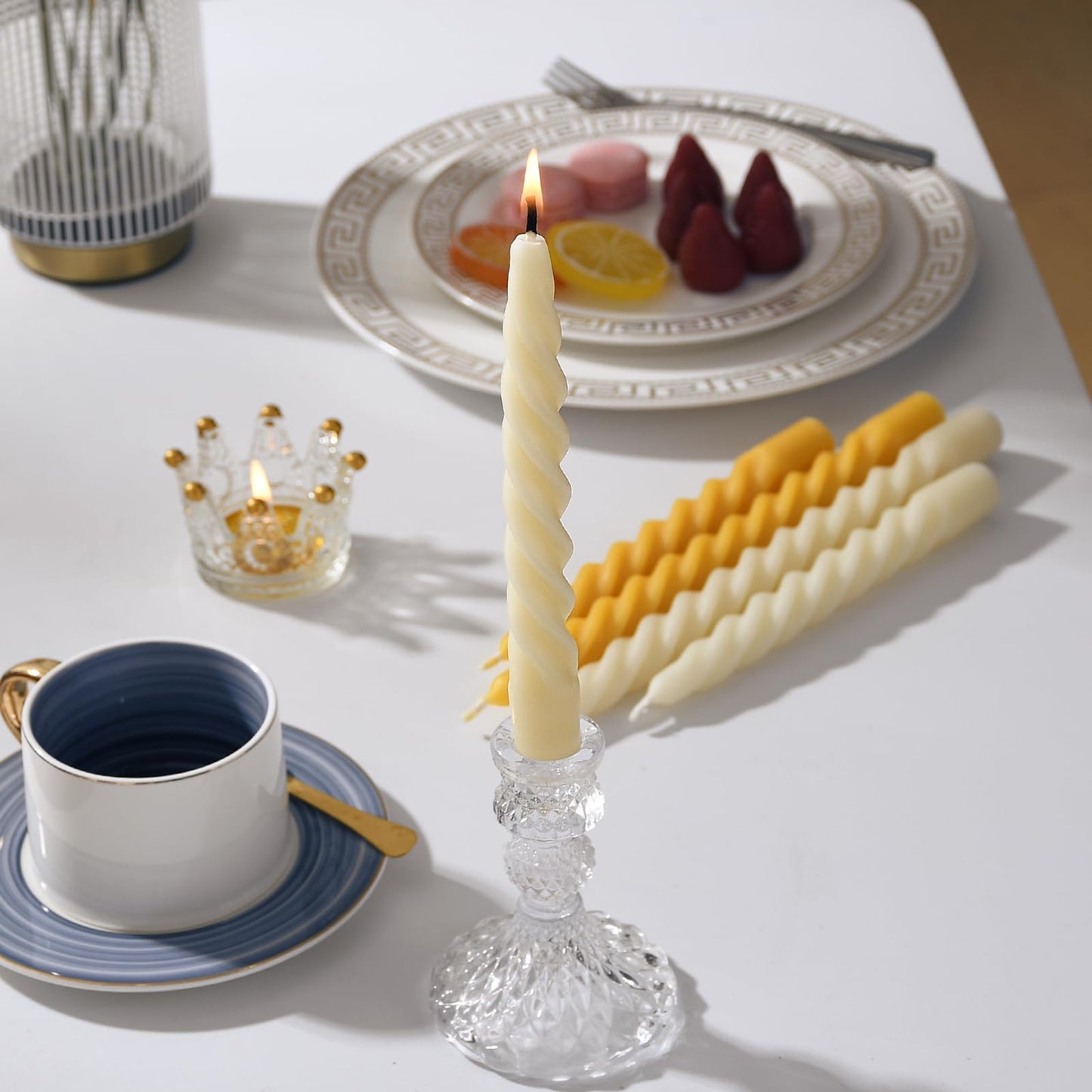 AGLARY 2PCS 7-Inch Pure Beeswax Spiral Taper Candles, Twisted Stick Candles, Dripless & Unscented for Weddings, Christmas, Dinner, Meditation - White