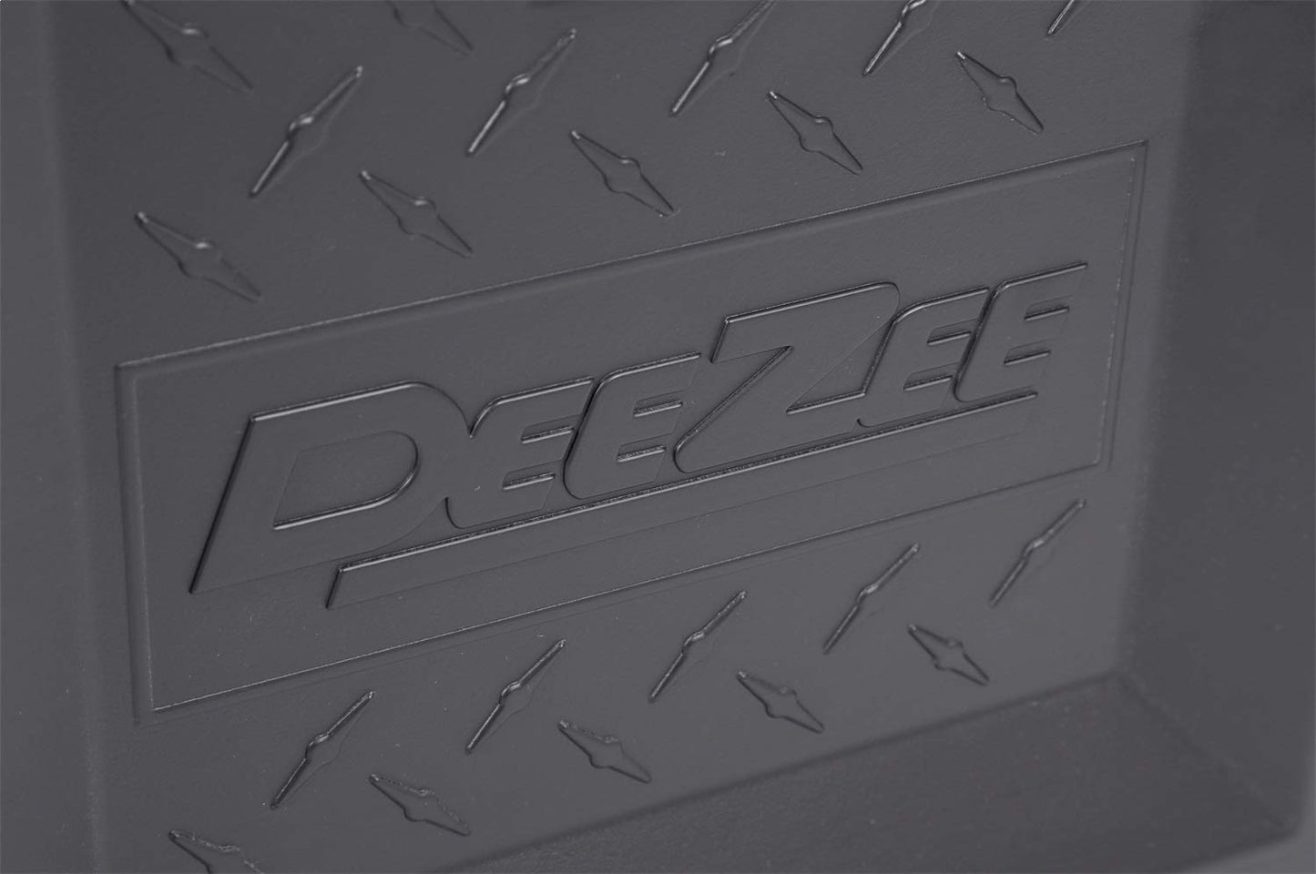 Dee Zee DZ91717P Poly Triangle Trailer Box 36 x 18.75 x 18 inches, 25 lbs