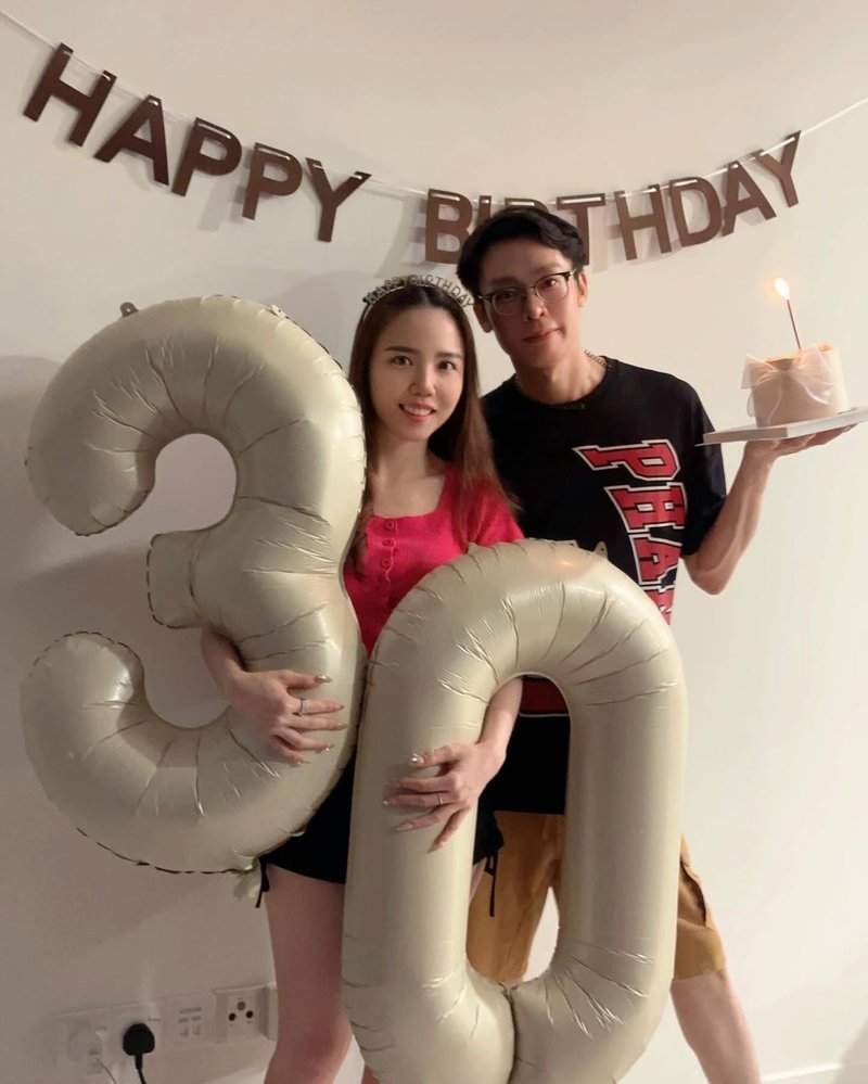 Cream Number 5 Balloon 40 Inch, 5th Birthday Party Decorations for Children, Giant 5 Foil Balloon for Party Supplies