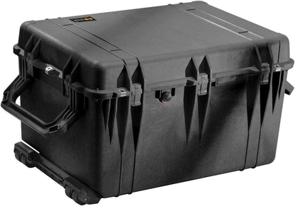 Pelican 1660 Case with Padded Dividers (Black)