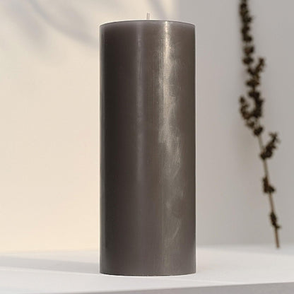 Bougies La Française Unscented Pillar Candle, Grey, Made in Tunisia, Ready-to-Light Cotton Wick Included, Vegetable Wax Decorative Candle, 3.15" Diameter × 7.87" Tall, Approx. 125-Hour Burn Time