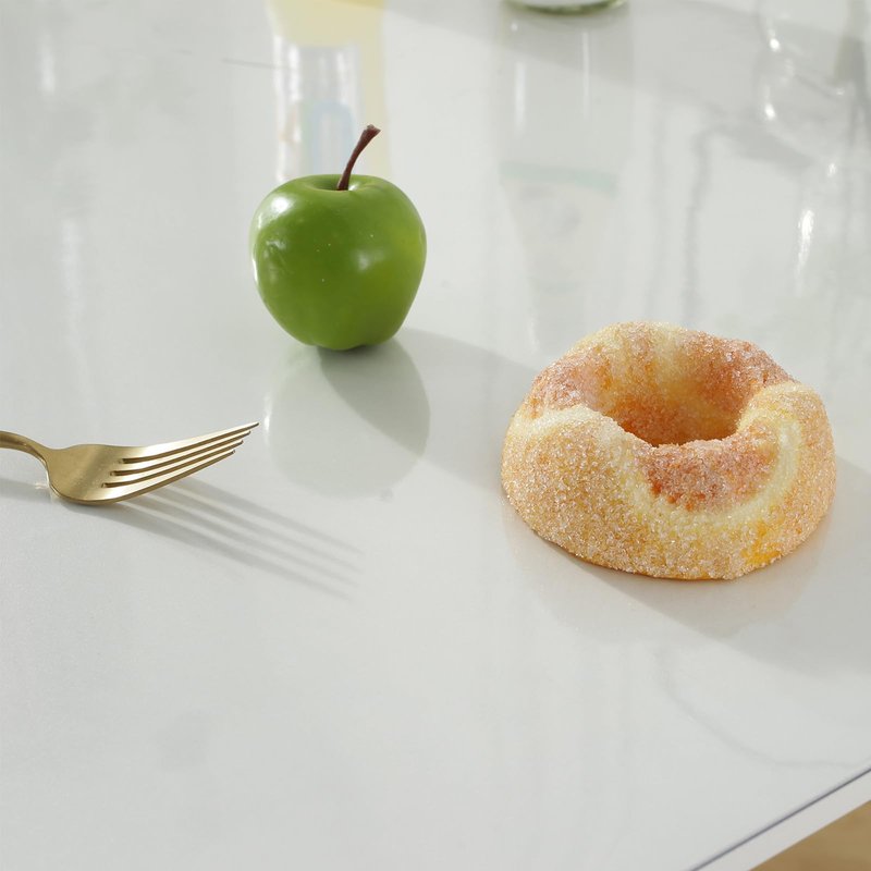 LovePads Clear Desk Mat 16 x 24 Inch, 1.5mm Thick Clear Table Protector, Waterproof Plastic Table Cover Protector, PVC Desk Protector Mat, Vinyl Desk Cover for Desktop, Coffee & Dining Table