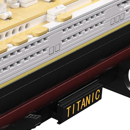 Titanic Boat Model Building Blocks Set 1465 Pieces Mini Bricks Cruise Ship ModelDIY Educational Titanic Toys for Alone at Home
