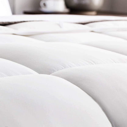 WEEKENDER Comforter Duvet Insert Full White Quilted Down Alternative All Season Microfiber - Full - Box Stitched