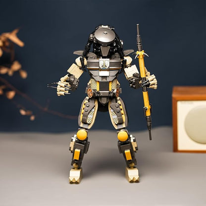 Xenomorph Horror Action Figure Building Kit Compatible with Lego for AdultsCool Halloween Toy for Boys 8-14 Years Up 558pcs