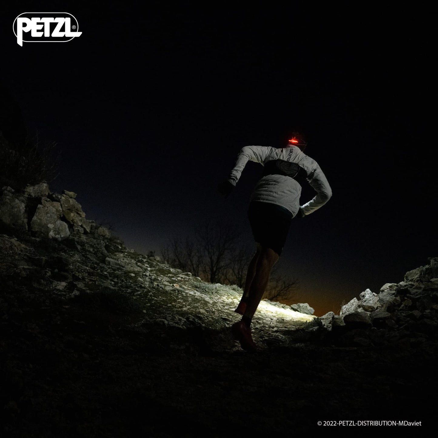 PETZL NAO RL Rechargeable Headlamp - 1500 Lumens (Reactive Lighting)
