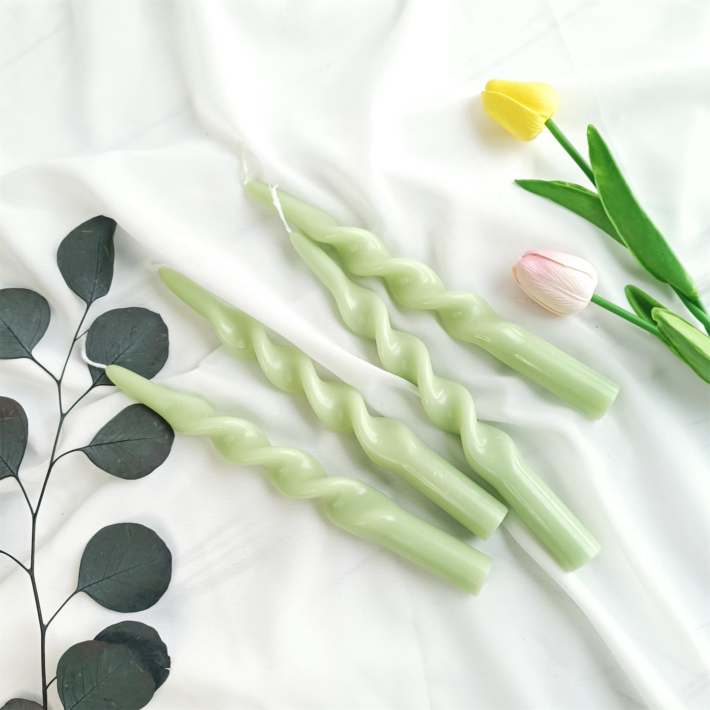 Gedengni Pastel Taper Candle Green Candlesticks - Set of 4 Long Candle Sticks Unique Tapered Candles Twisted Candlestick 10inch Spiral Candle for Home Décor Weddings Women Gifts (1D4PCS-GREEN)