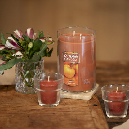 Yankee Candle Spiced Pumpkin Scented, Classic 22oz Large Tumbler 2-Wick Aromatherapy Candle, Over 75 Hours of Burn Time, Apothecary Jar Fall Candle, Autumn Candle Scented for Home