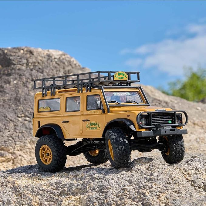 BEEZRC FMS 1/24 RC Crawler RTR FCX24M Land Rover Family Camel Trophy Edition Licensed RC Model 4WD RC Rock Truck 2.4Ghz Hobby Grade RC Car Model Mini Off Road Vehicle with Battery (Defender 110)