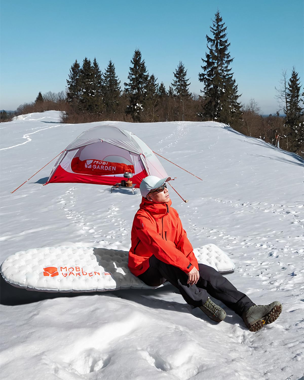 Mobi Garden Gennye Pro Ultralight Mummy Sleeping Pad, R-Value 6.0 Cold Weather Backpacking Mat, Compact Inflatable Air Mattress with Thermal Reflective Tech for Winter Alpinism, Noise Reduction Design