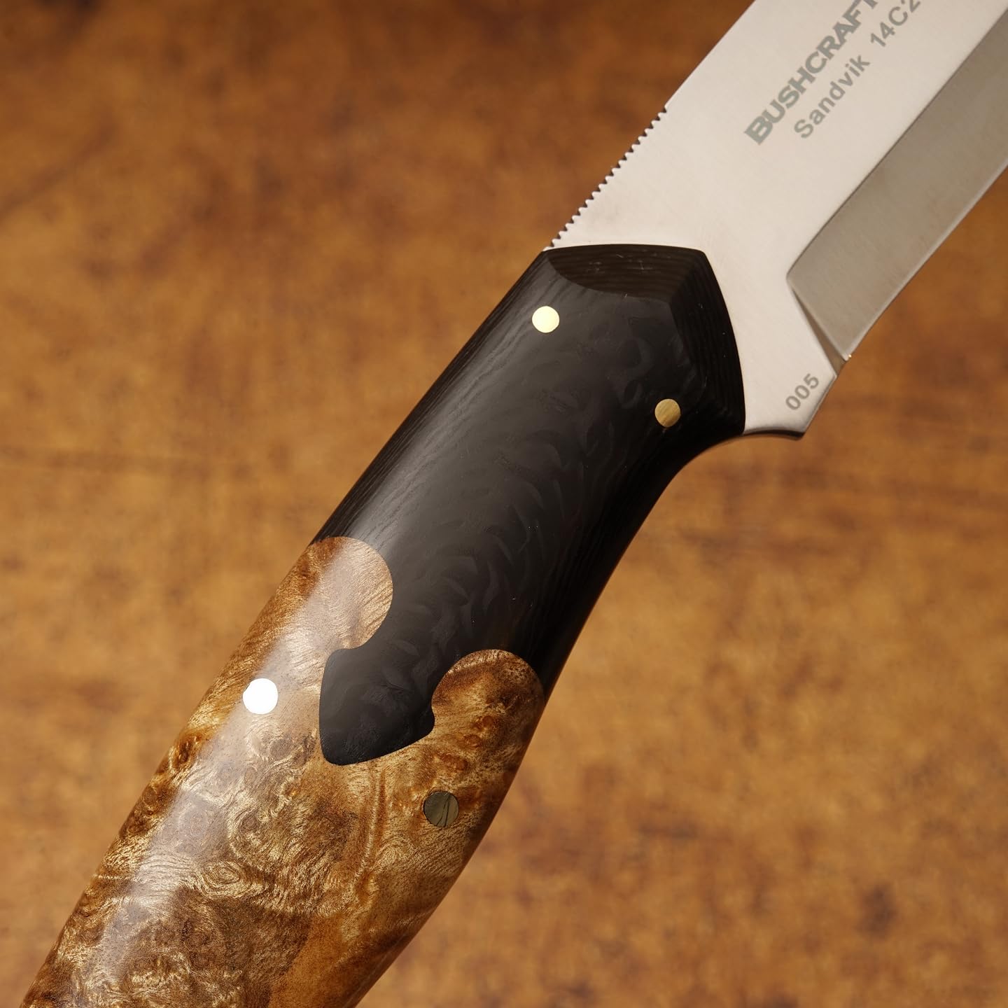 SPIRIT DEED hand forged outdoor camping hunting knife with leather sheath and flint, Sandvik 14C28N steel blade, ergonomic white shadow wood handle