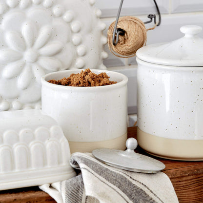 Casafina Ceramic Stoneware 94 oz. Canister - Fattoria Collection, White | Microwave & Dishwasher Safe Dinnerware | Food Safe Glazing | Restaurant Quality Serveware