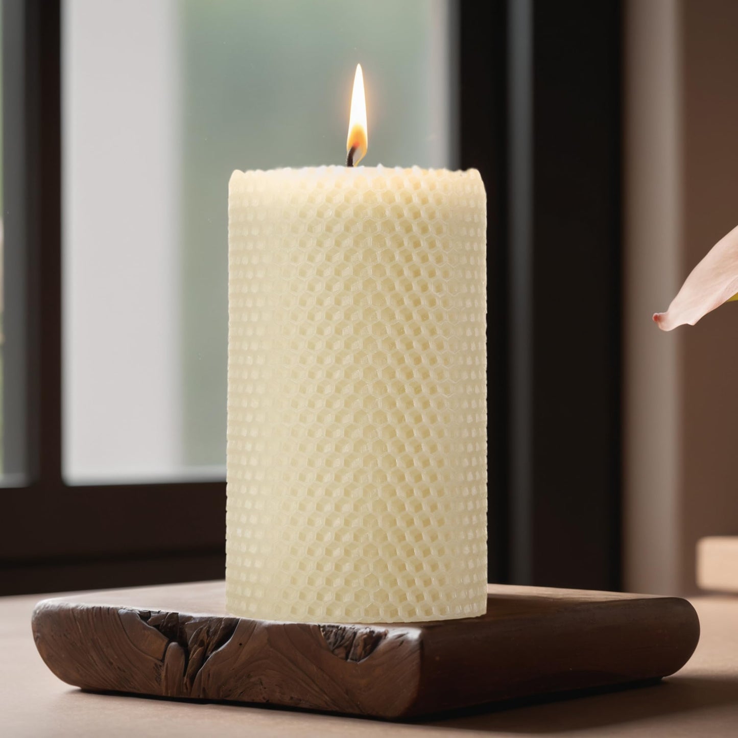 3x6 Inch Pure Natural White Honeycamb Beewaxs Pillar Candle Rolled Candles,60 Hours Long Burning, Unscented and Dripless for Home Decor Christmes Weddings