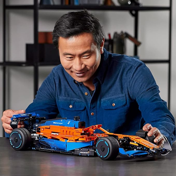 LEGO 42141 Technic McLaren Formula 1 2022 Replica Race Car Model Building Kit F1 Motor Sport Set Birthday Gift Idea for Adults Men Women Him Her Husband Collectible Home Decor