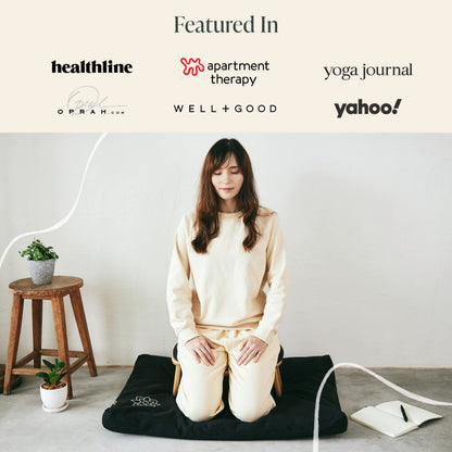 Mindful Modern Bamboo Bench and Zabuton Meditation Mat Bundle - Small Kneeling Meditation Bench with Locking Magnetic Hinges - Wooden Kneeling Ergonomic Bamboo Seiza and Mat for Meditation