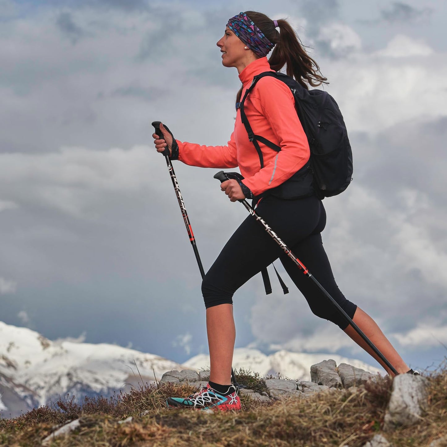 Fizan Compact 4 Trekking Poles – Ultralight, Backpacking, Thru Hiking Poles, Adjustable, Collapsible, Customized Fit, Cork Grips, Aluminum Walking Sticks (Black/EVA Cork)