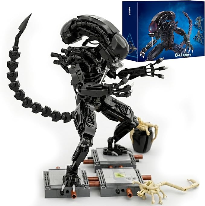 Xenomorph Action Figure Building Kit Compatible with Lego Sets for for AdultsHorror Halloween Toys for Boys 8-1214 Years Up 616 pcs
